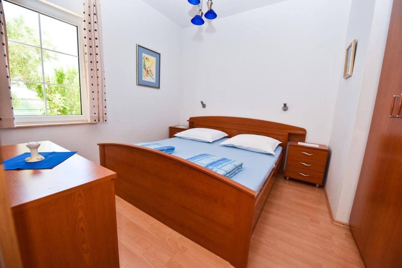 Apartments Smoky โนวาลยา ภายนอก รูปภาพ